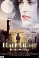 Film Světlo ve tmě (Half Light) 2006 online ke shlédnutí